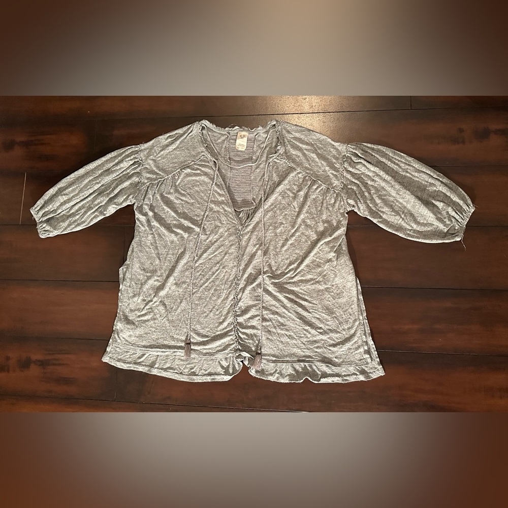 Free People grey top